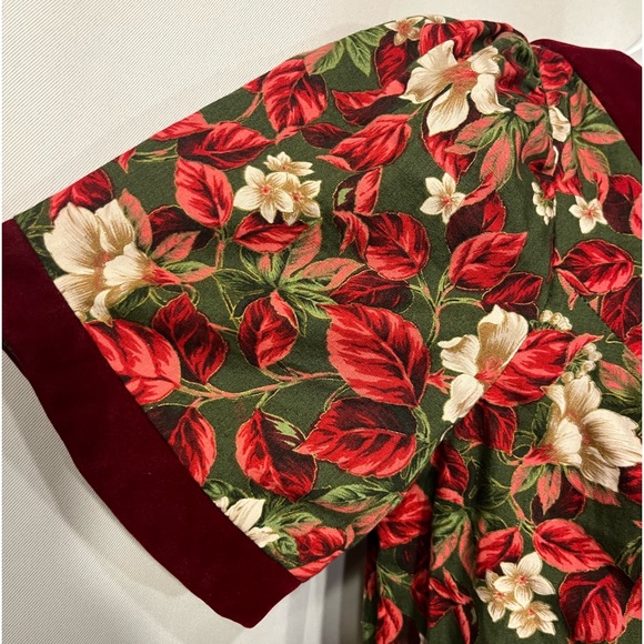 Gorgeous Floral T&L MuuMuu Factory Dress Size 7/8 - Picture 8 of 13